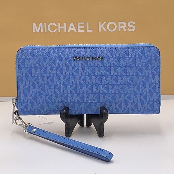 Michael Kors Large Travel CONTINENTAL Wallet-wristlet-phoneholder South Pacific - Picture 3 of 14